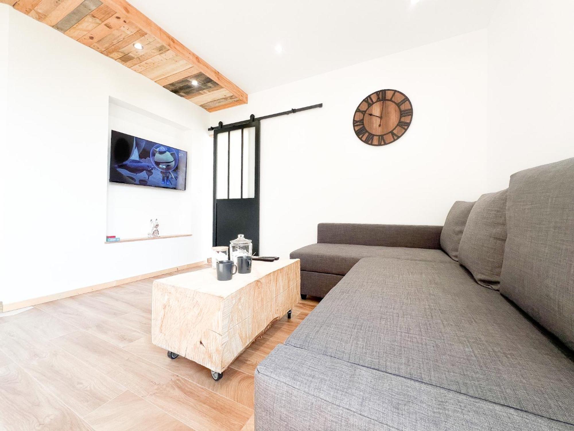 Hyper Centre, 10' Plage, Proche Gare Appartement